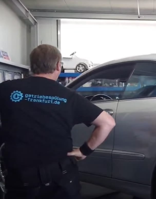 Fehler auslesen mit Diagnosegerät